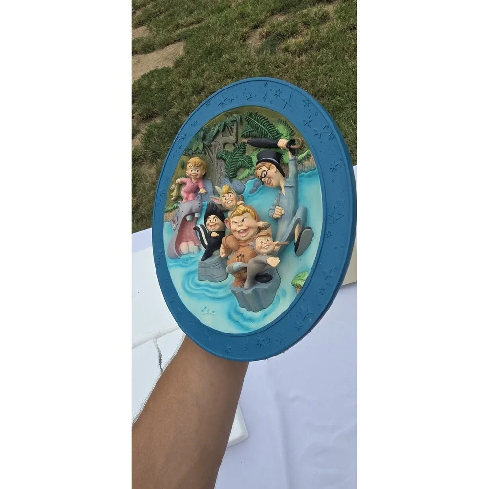 Peter Pans Disney 3D Relief Collectors Plate 